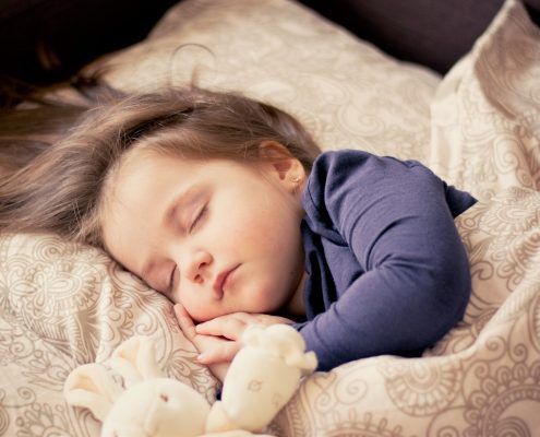 baby slapend